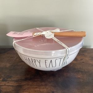 Rae Dunn Happy Easter mixing bowl